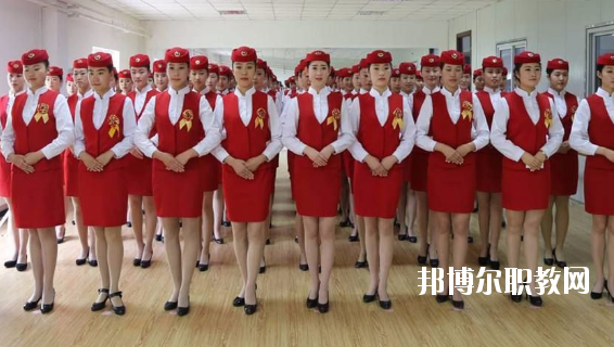 甘肅2020年女生學高鐵學校好找工作嗎