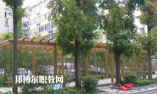 蕪湖職業(yè)技術(shù)學(xué)院附屬中等職業(yè)學(xué)校怎么樣、好不好
