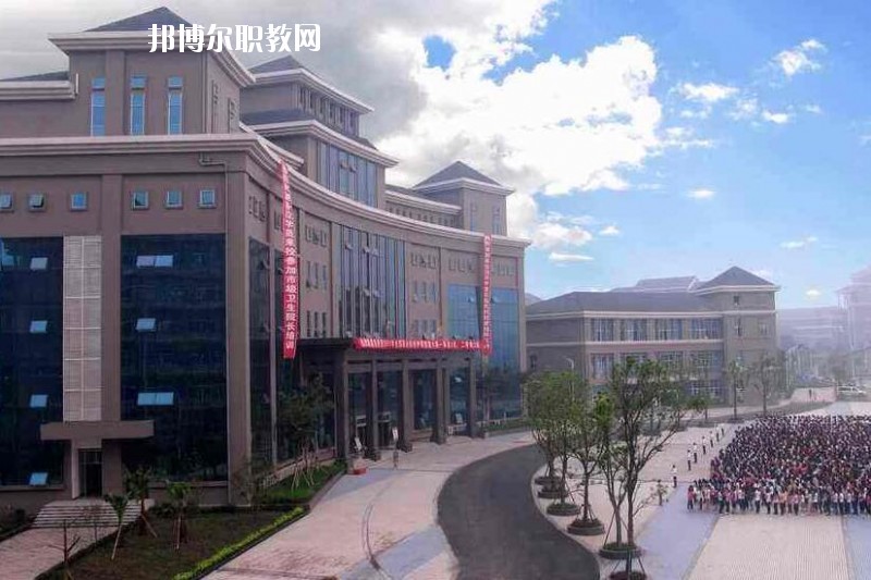 重慶2020年衛校中專學校