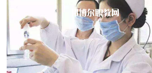 貴州2020年女生上什么衛校好