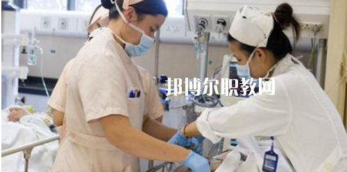 貴州2020年女生讀衛校好嗎