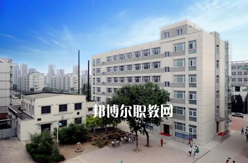 南陽經濟貿易學校2021年報名條件、招生要求、招生對象