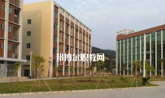 龍門縣職業(yè)技術(shù)學(xué)校2020年報名條件、招生要求、招生對象