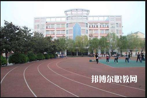 漯河市第二中等專業學校2021年招生辦聯系電話