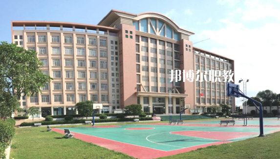 高州第一技工學校2020年招生辦聯系電話