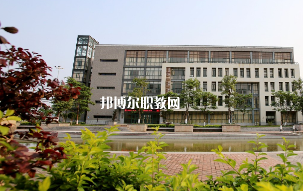 佛山高明區高級技工學校2020年招生辦聯系電話