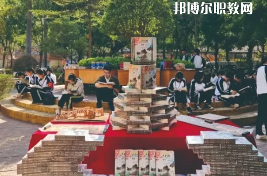 東莞聯合高級技工學校網站網址