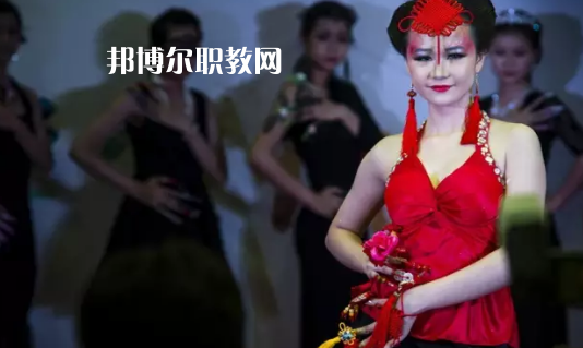汕頭琪雅美容化妝職業(yè)技術(shù)學(xué)校2021年報(bào)名條件、招生要求、招生對(duì)象