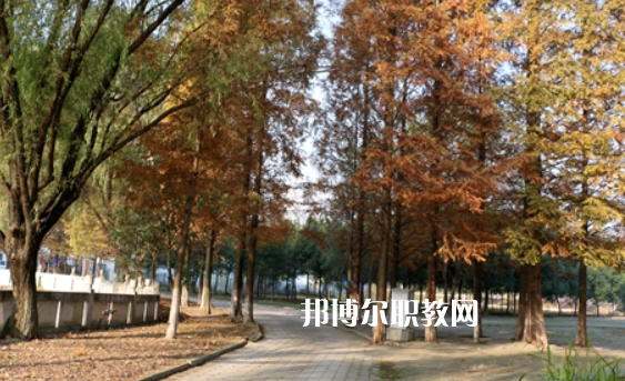 江淮工業學校2021年宿舍條件 