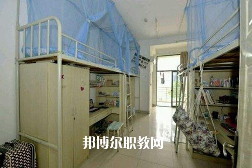 江蘇泰興中等專業學校2021年宿舍條件