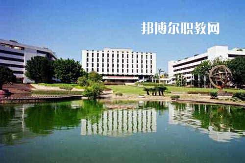 2021年四川省工業設備安裝技工學校招生簡章