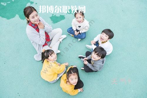 成都2021年幼師學校都有哪些專業好