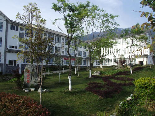 昆明醫藥職業技術學校地址在哪里