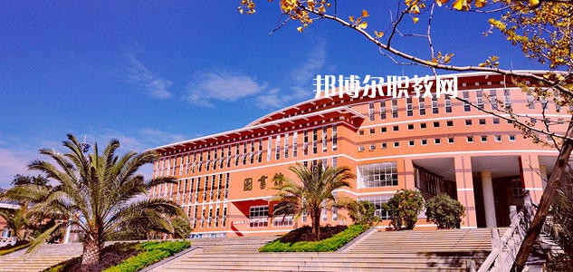 保山中醫藥高等專科學校地址在哪里