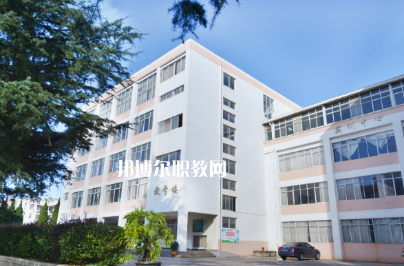 云南中醫藥中等?？茖W校2021年有哪些專業