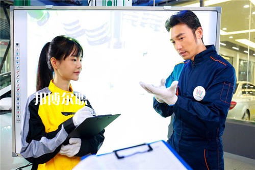成都2021年汽修學校都有什么專業適合女生