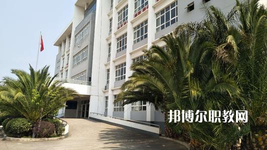 晉寧職業高級中學2021年報名條件、招生要求、招生對象