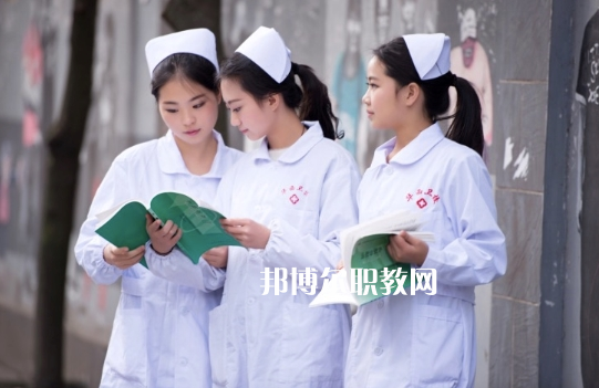 重慶2022年衛校開設有哪些課程