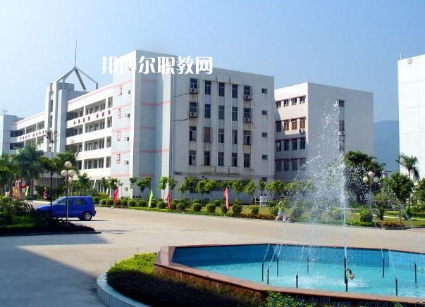 肇慶商貿中等職業學校地址在哪里