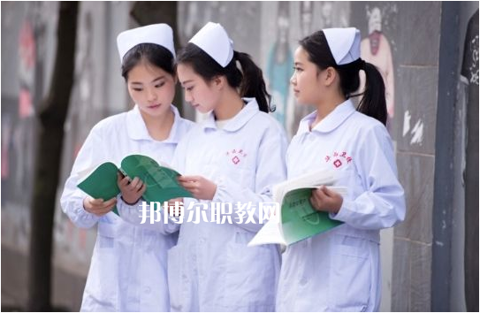 初中生可以上衛校嗎