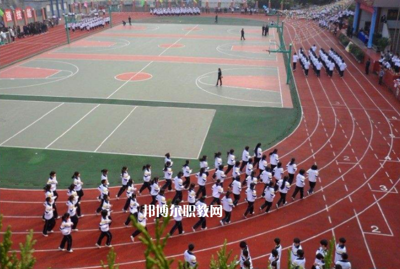 重慶巫溪縣職業(yè)教育中心2022年報(bào)名條件、招生要求、招生對(duì)象