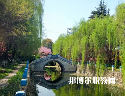 常州市工貿(mào)高級技工學(xué)校2022年報名條件、招生要求、招生對象