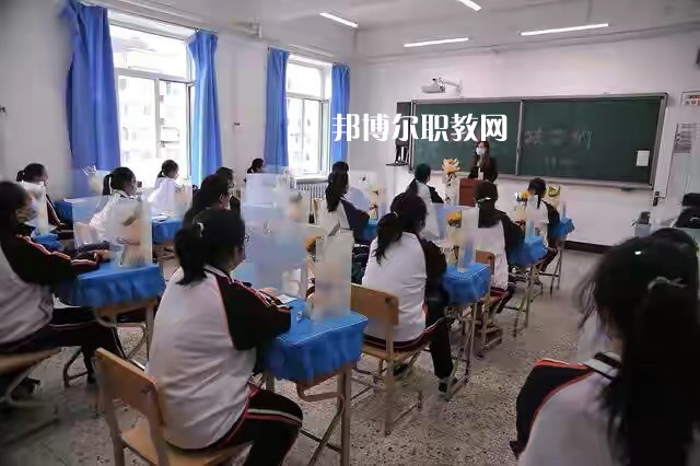 石家莊百富勤中等專業學校2022年招生辦聯系電話