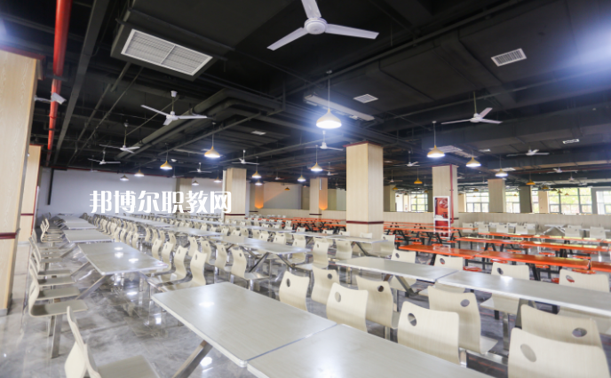 城固職業教育中心2022年宿舍條件