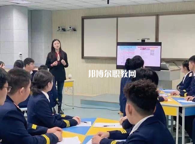 江蘇省大港中等專業學校2022年學費、收費多少