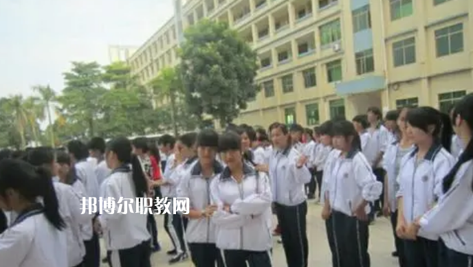 高州第一技工學(xué)校2022年報(bào)名條件、招生要求、招生對(duì)象