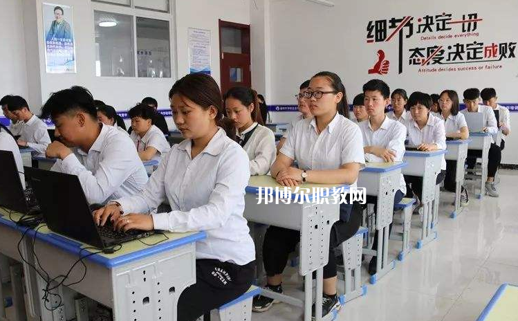 吳橋縣職業(yè)技術(shù)教育中心2022年報(bào)名條件、招生要求、招生對(duì)象