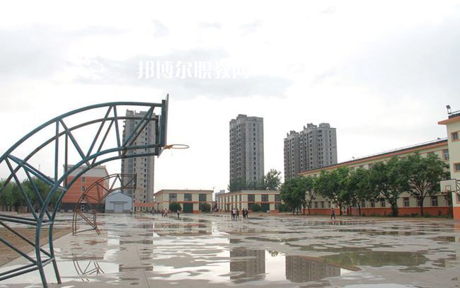 華北工業(yè)學(xué)校2022年報名條件、招生要求、招生對象