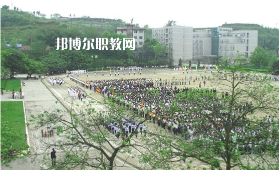 內江鐵路機械學校2022年報名條件、招生要求、招生對象