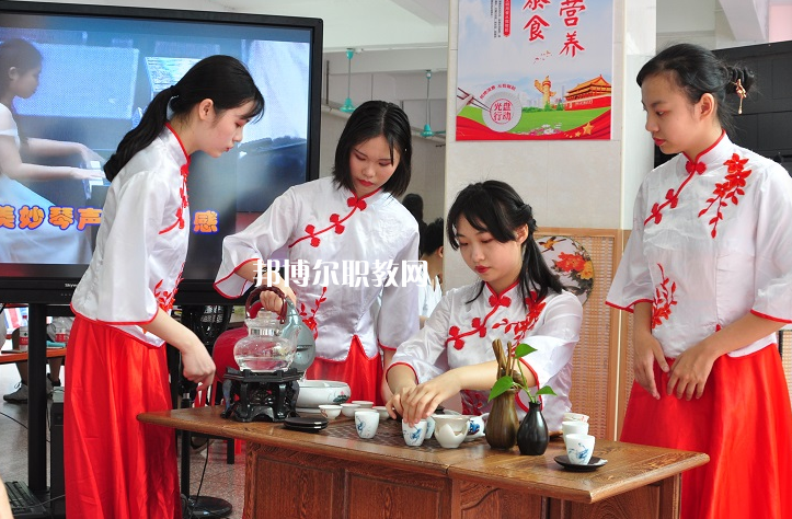 廣州荔灣區(qū)外語職業(yè)高級(jí)中學(xué)網(wǎng)站網(wǎng)址