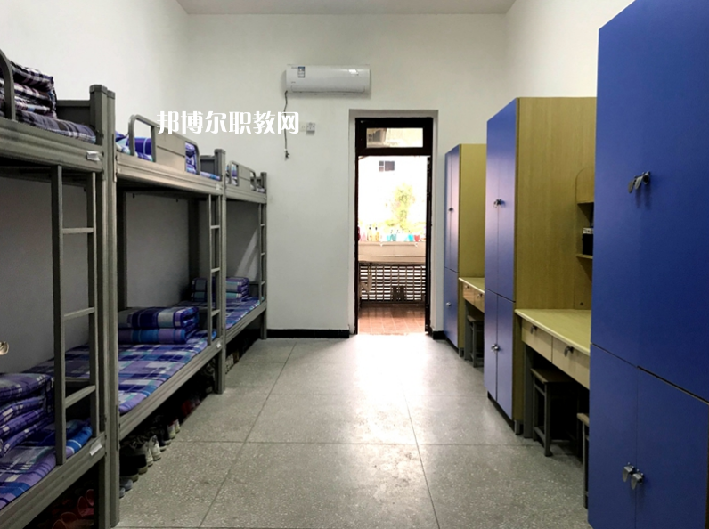 重慶工業(yè)技師學院2022年宿舍條件