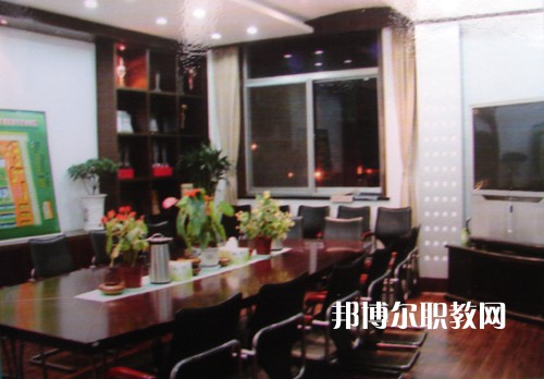 揚(yáng)州文化藝術(shù)學(xué)校2022年報(bào)名條件、招生要求、招生對(duì)象