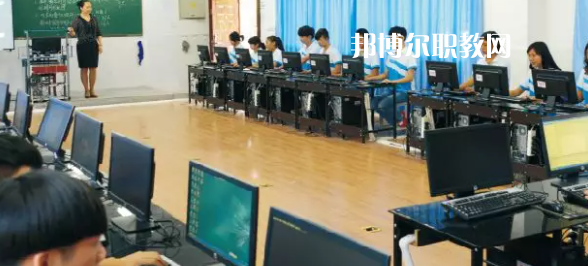 樂山市竹根職業(yè)中專學(xué)校2022年報(bào)名條件、招生要求、招生對(duì)象
