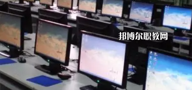 浙江2022年去讀電子商務(wù)學校學什么對以后好一點