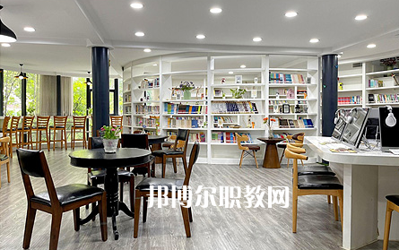 武漢藝術(shù)學校2022年地址在哪里
