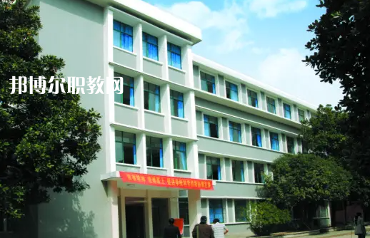 黃石藝術(shù)學(xué)校2022年報(bào)名條件、招生要求、招生對(duì)象