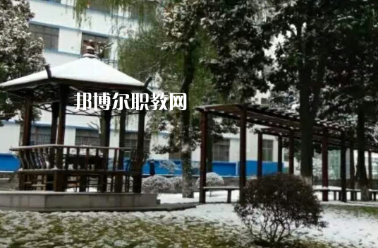 湖北十堰職業(yè)技術(shù)集團(tuán)學(xué)校2022年怎么樣、好不好
