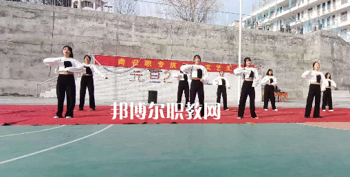 南召縣中等職業學校2022年網站網址