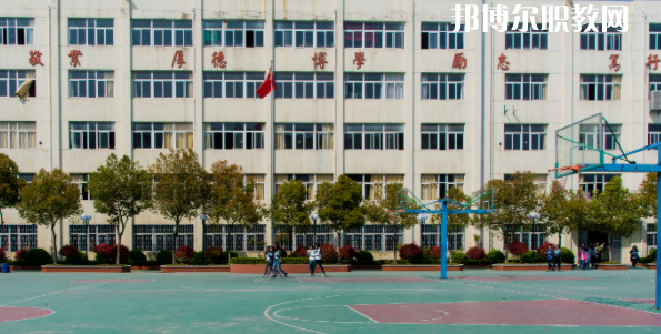 南京工業技術學校地址在哪里，哪個地區，哪個城市?