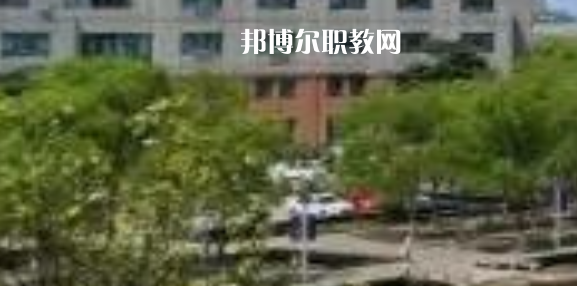 江蘇省常熟中等專業學校地址在哪里，哪個地區，哪個城市?