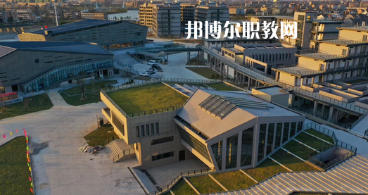 臺(tái)州第一技師學(xué)院地址在哪里，哪個(gè)地區(qū)，哪個(gè)城市?