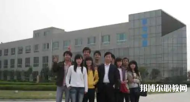 陜西省高教系統職業中等專業學校地址，乘車路線