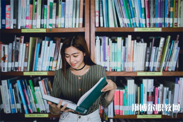 江蘇江陰中等專業學校有哪些招生專業（2023年）