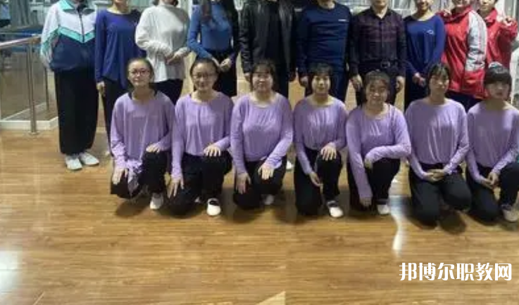 張家口瑤華希望中等專業學校怎么樣、好不好