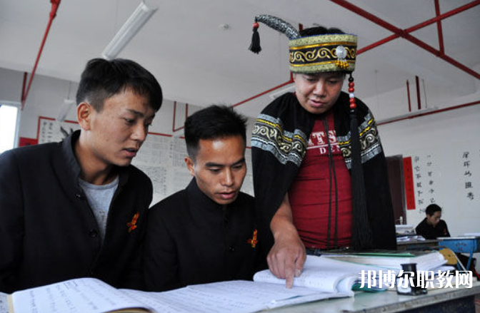 2023貴州省畢節(jié)彝文雙語職業(yè)學(xué)校招生計劃 招生人數(shù)是多少(附要求、條件、對象)