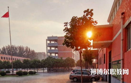 2023濮陽油田職業(yè)中等專業(yè)學(xué)校招生計劃 招生人數(shù)是多少(附要求、條件、對象)